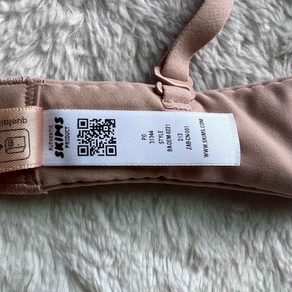 SKIMS Women's Fits Everybody T-Shirt Bra Mica Neutral Size 32A BA-DEM-9221 NEW - Picture 10 of 12